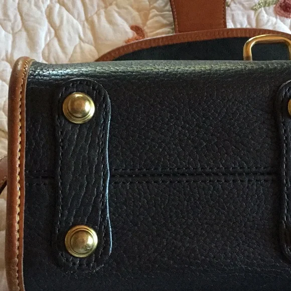 EUC Dooney & Bourke Handbag - Picture 4 of 10